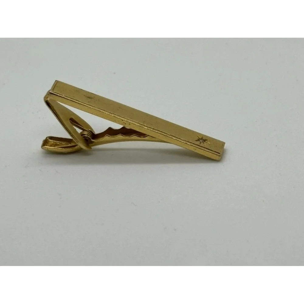 Vintage Tie Bar in‎ Gold Tone with Starburst Detail Simmons Karatklad